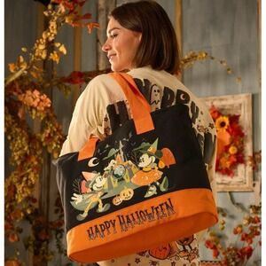 Disney Halloween Tote Bag NWT